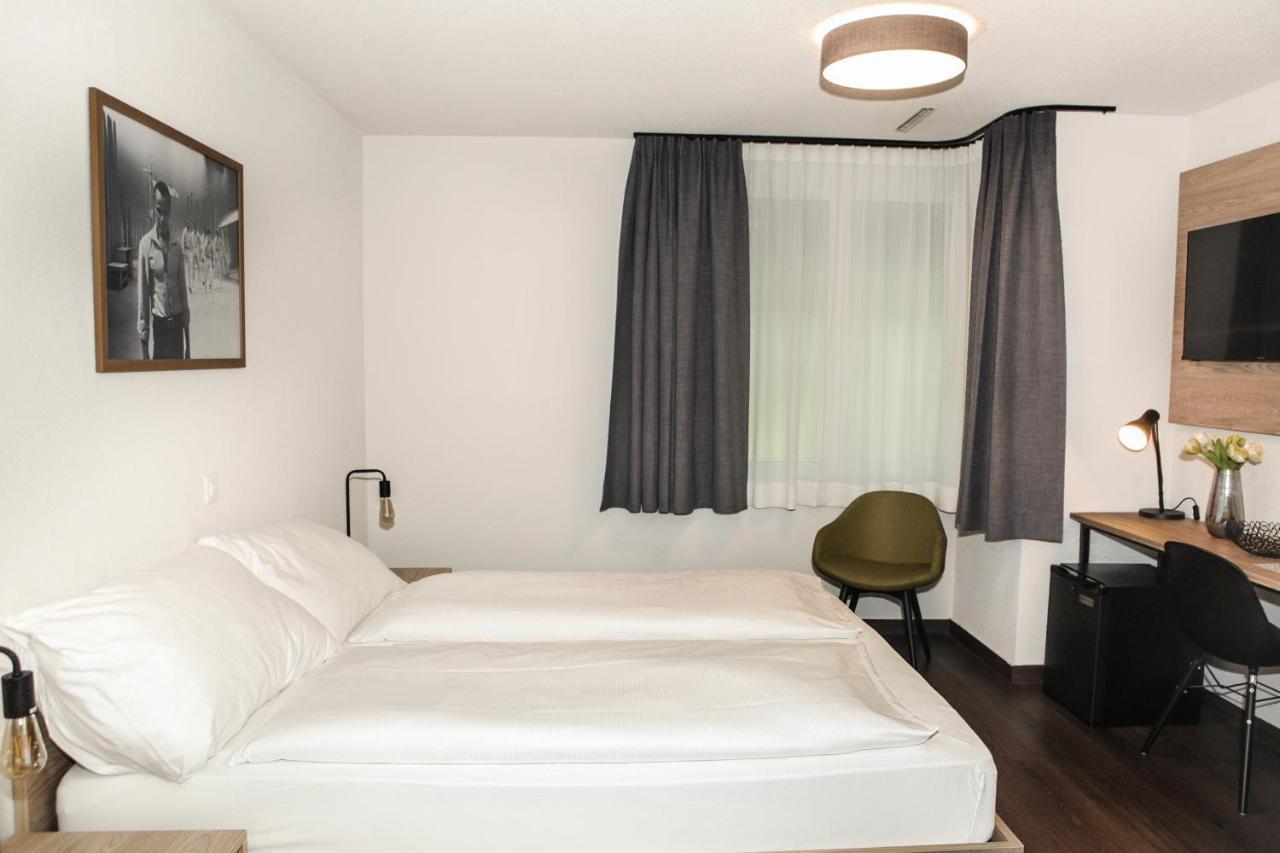 Dihei - Hotel, Lounge, Bar Dübendorf Eksteriør billede