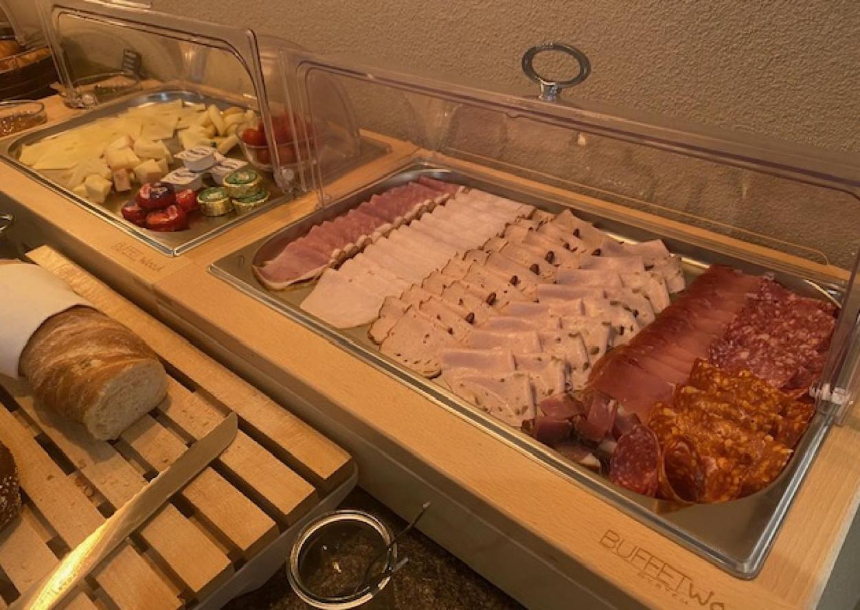 Dihei - Hotel, Lounge, Bar Dübendorf Eksteriør billede